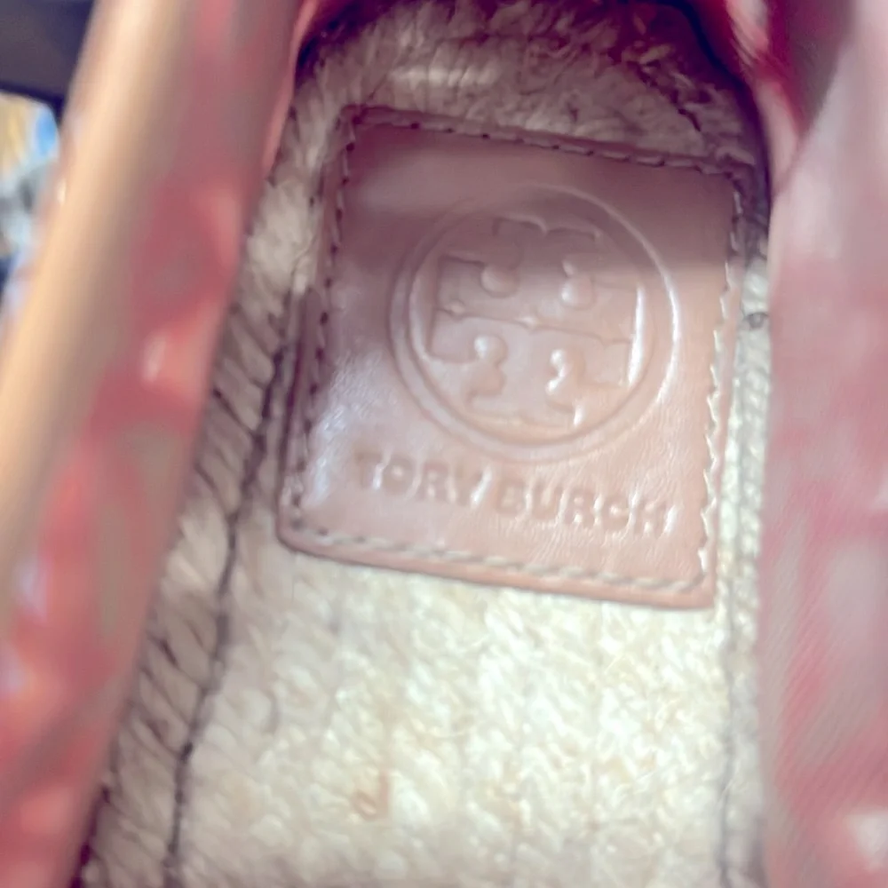 NWT- TORY BURCH Red Floral Espadrille Flats